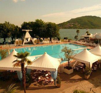 Beach Hotel Eurovil Predore Exterior photo